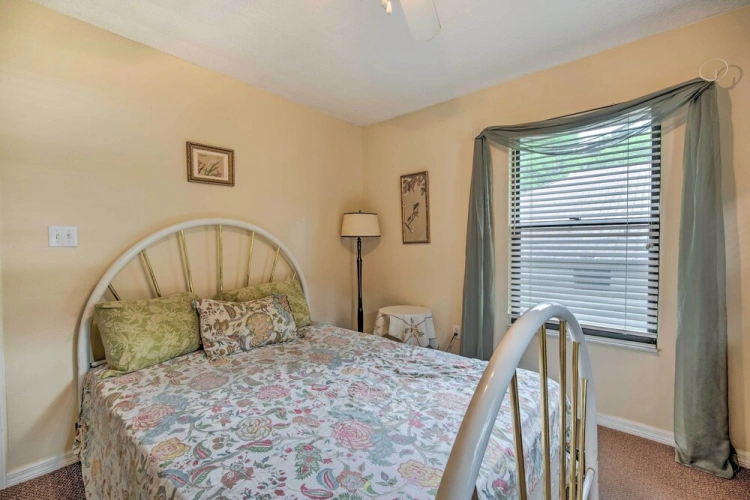 2 Bedrooms Cottage