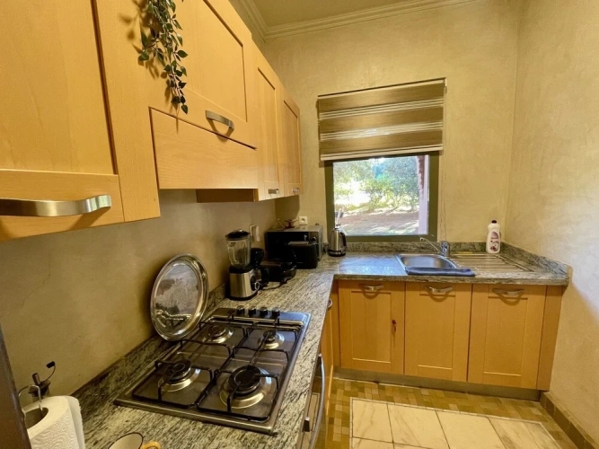 2 Bedrooms Quadruple Apartment