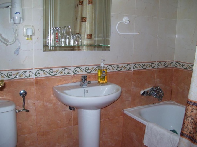 Standard Triple room with balcony