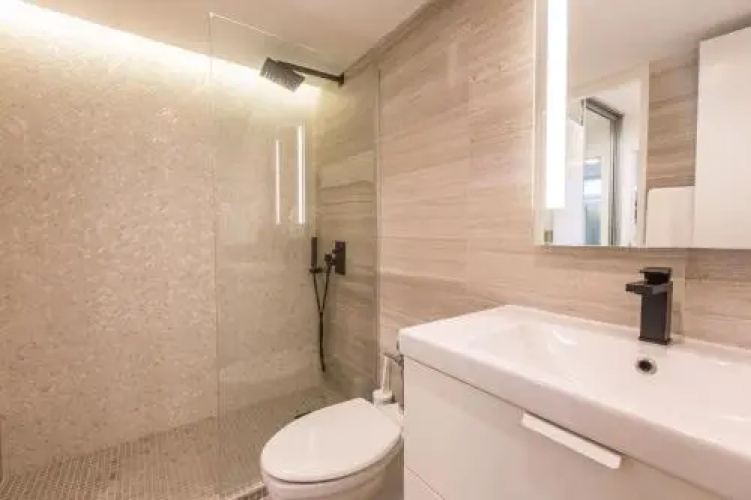 Ocean View Deluxe Suite: Pvt. Beach & Pool