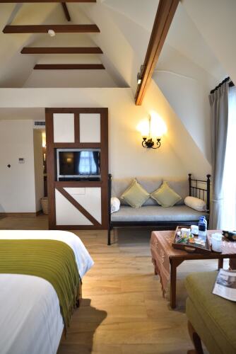 Le Charcoa HotelOver view