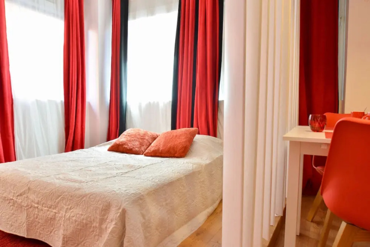 Red Loft