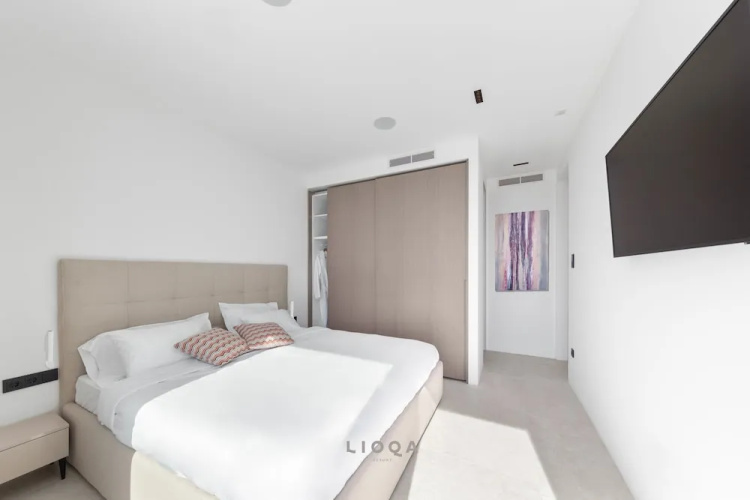 LIOQA Resort