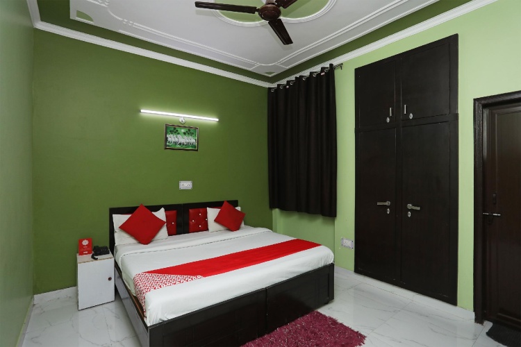 OYO 28604 Akki Residency