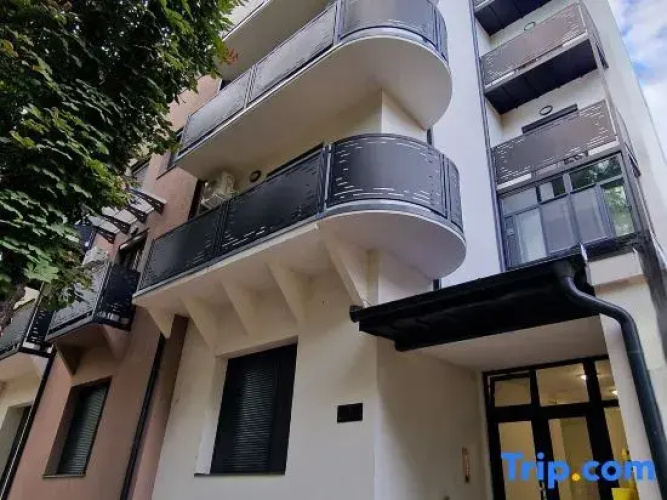 Apartmani i sobe PARK