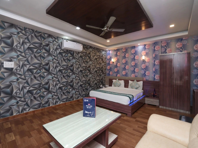 OYO 7218 Shivansh Residency