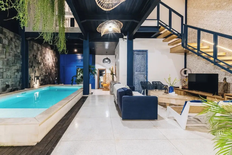 Omah Bleue Villa