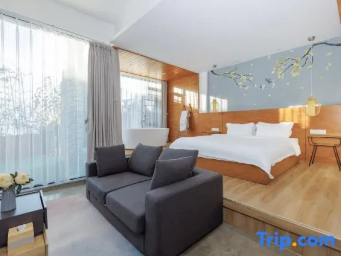 Standard Double room with garden view