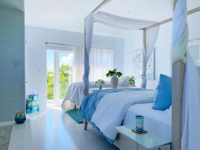 Mika's Resort