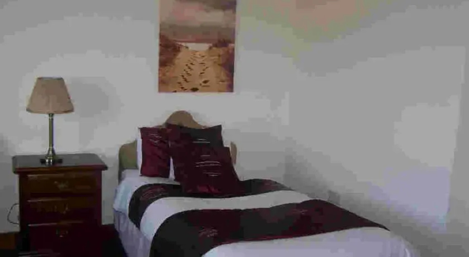 Claddagh Moon B&B