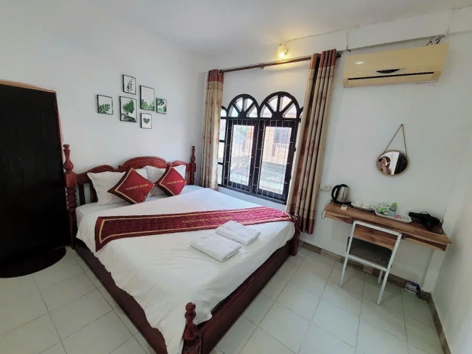 Economy Double room with balcony and with city view
