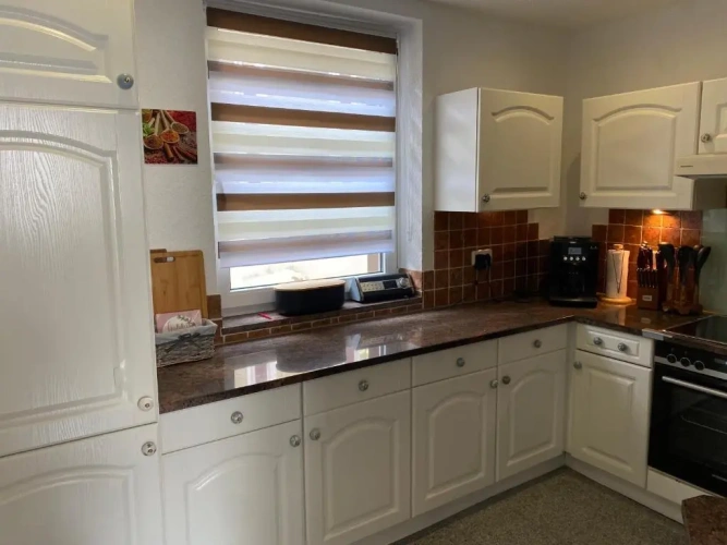 3 Bedrooms Apartment