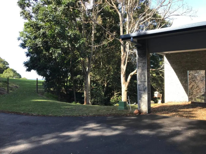 629 Balmoral Ridge