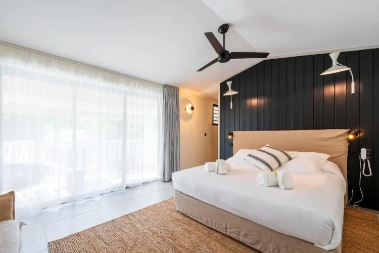 Premium room