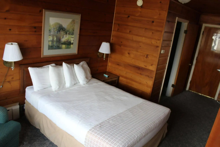 Arlington Inn
