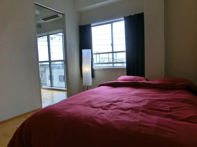 Bay Apartment