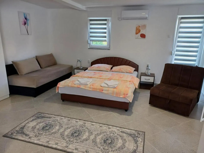 Apartment Slobo 1