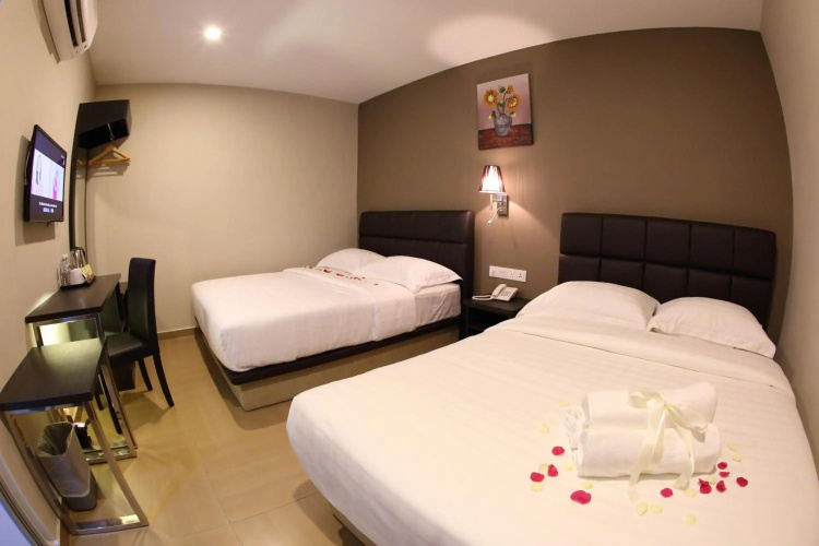 GL Hotel