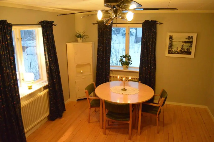 Wilderness Cottage