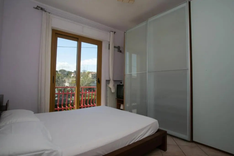 M24 - Marcelli, trilocale con terrazzo fronte mare
