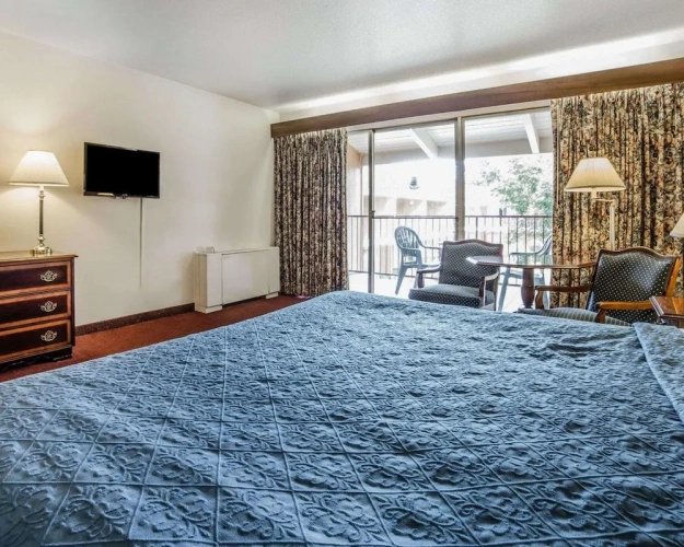 Standard Double room with balcony