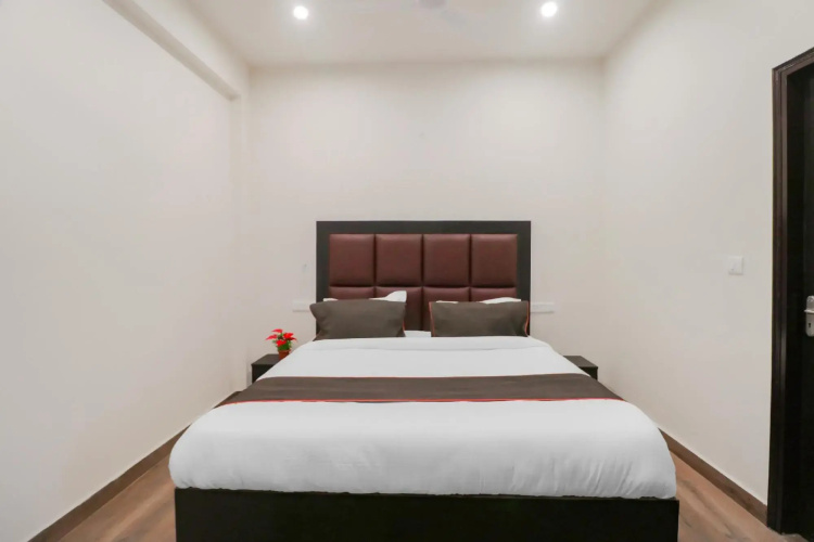 Hotel Green View by OYO Rooms