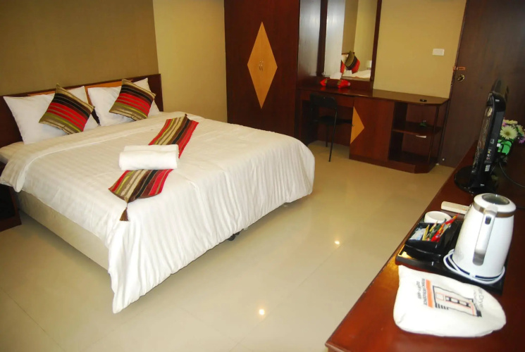 Grannylla Residence Charoenkrung