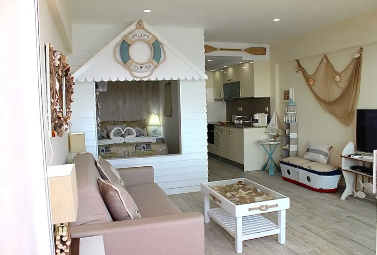 1 Bedroom Apartment with balcony and with sea view