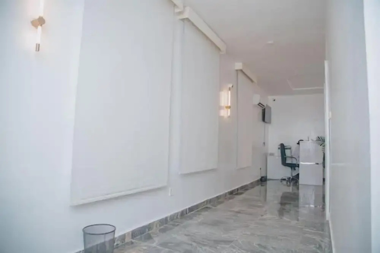 Sakasa Hotel and Suites