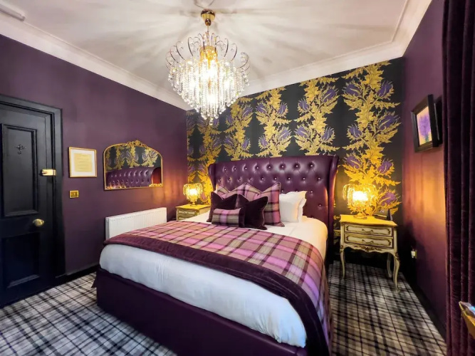 Abbotsford Hotel