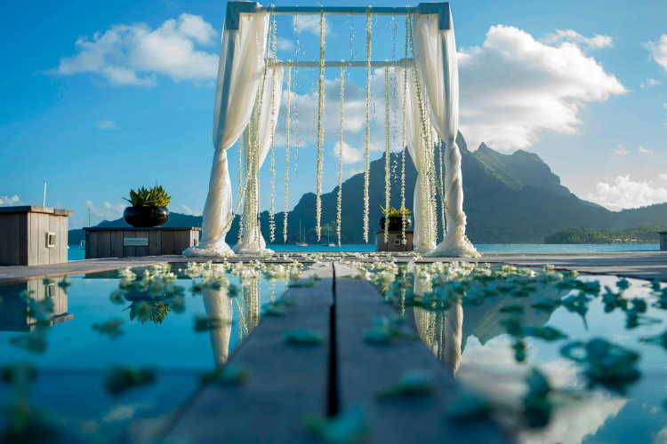 The St. Regis Bora Bora Resort photo 34