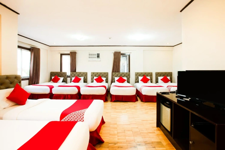 Superior Quadruple room