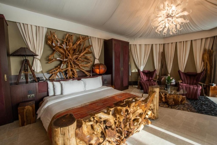 Arabian Oryx Royal Pool Villa