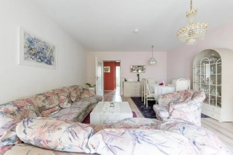 Id 6350 | Private Apartment