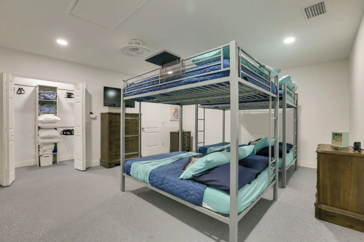 Guest rooms