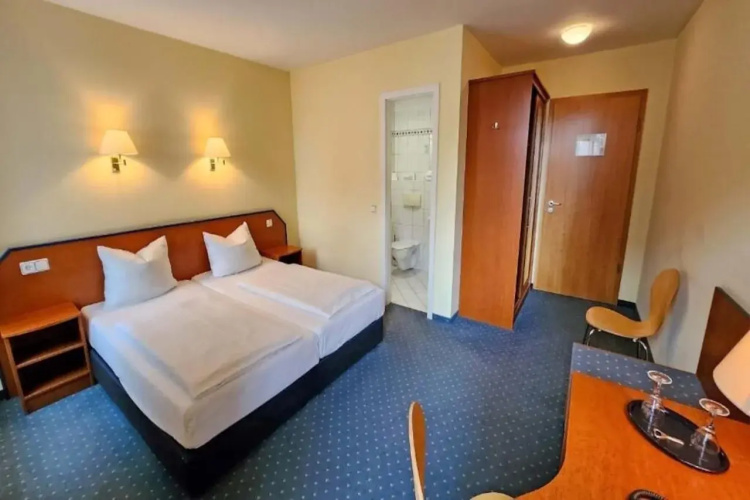 Amadeus Hotel Dresden