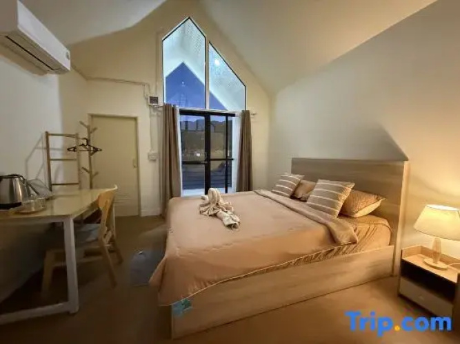 Nicha villa riverfront Thaton