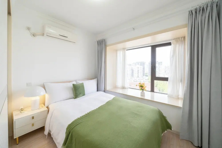 Tyms Modern 2BR APT Xujiahui Dacheng