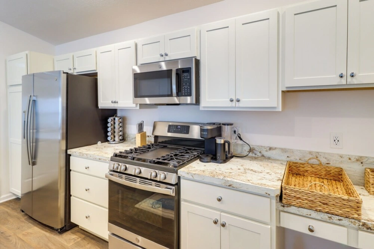 2 Bedrooms Cottage
