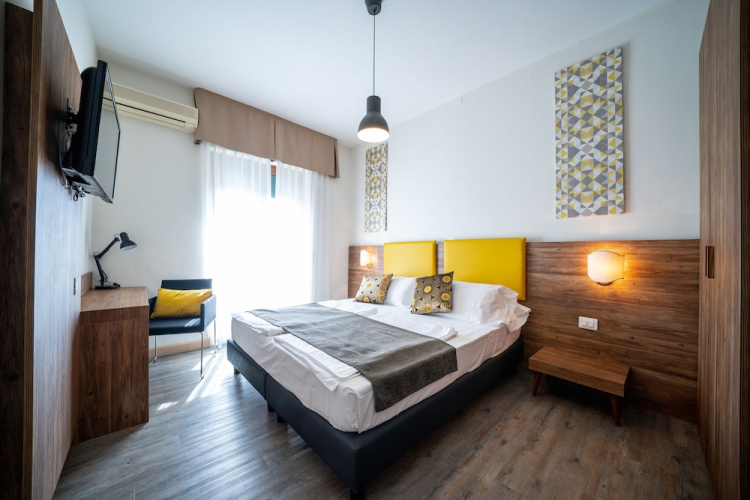 B City Hotel