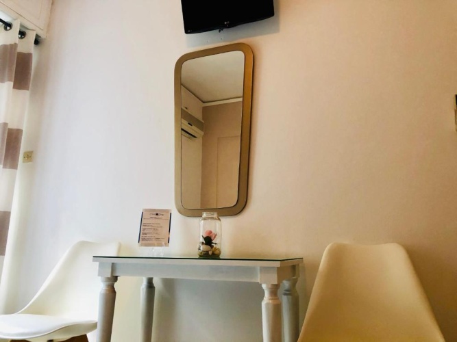 Standard Twin room with balcony