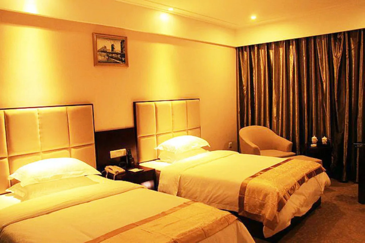 Jian Jinhu Hotel