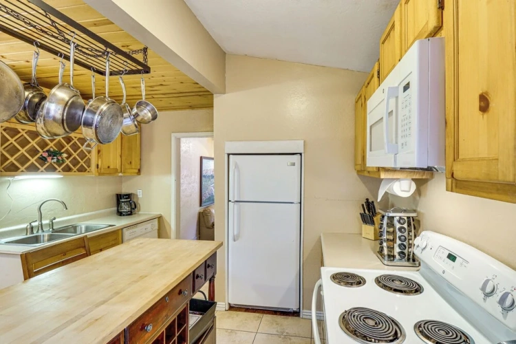 4 Mi to Rainbow Lake! Serene Home w/ Deck