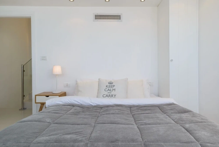 3 Bedrooms Luxury Apartment with sea view