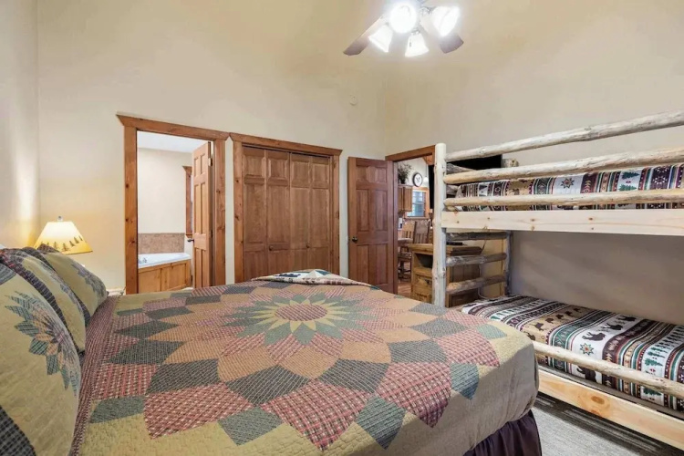 Milby Hideaway - On-site Amenities