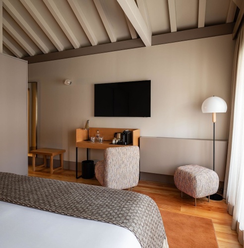 Premium room