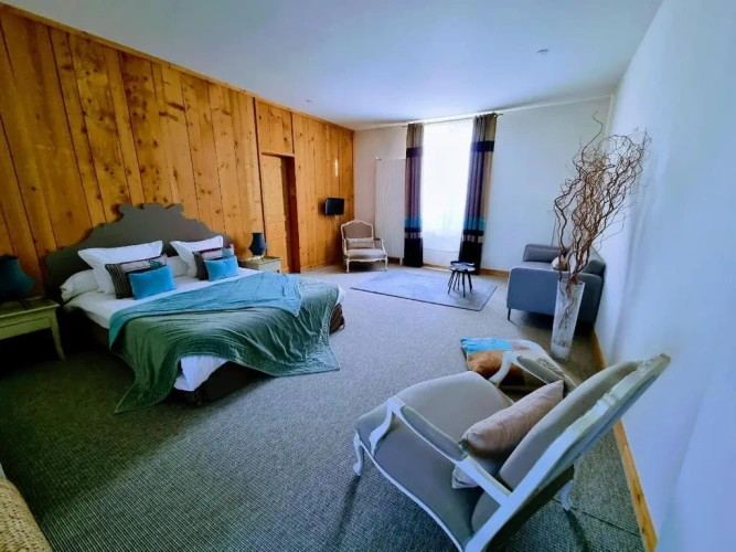 Standard Family room