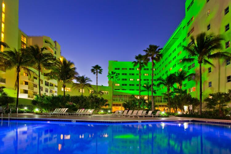 Imagen de Holiday Inn Miami Beach   Oceanfront, An Ihg Hotel