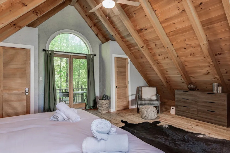 Mountain Escape - 3 Br Cabin