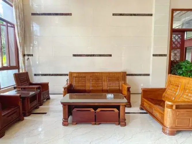 Jiulixiang Holiday Hotel